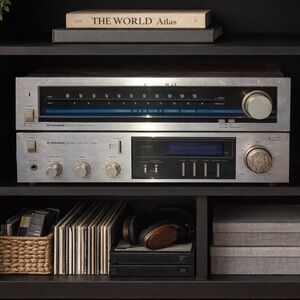 Vintage Pioneer Stereo System Silver Face AM FM